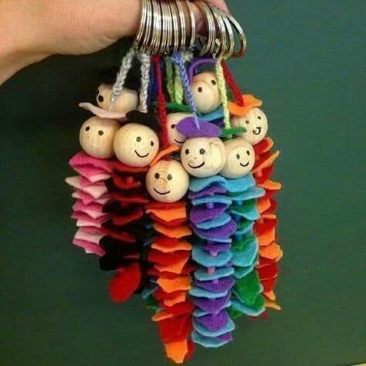 Брелок из фетра