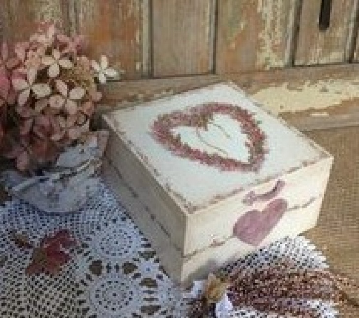 Декупаж сундучка для украшений Декупаж сундучка для украшений