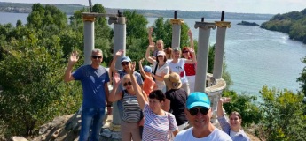 Тури вихідного дня: Дніпровська Бакота, пороги, Зміїний острів та Орлине гніздо