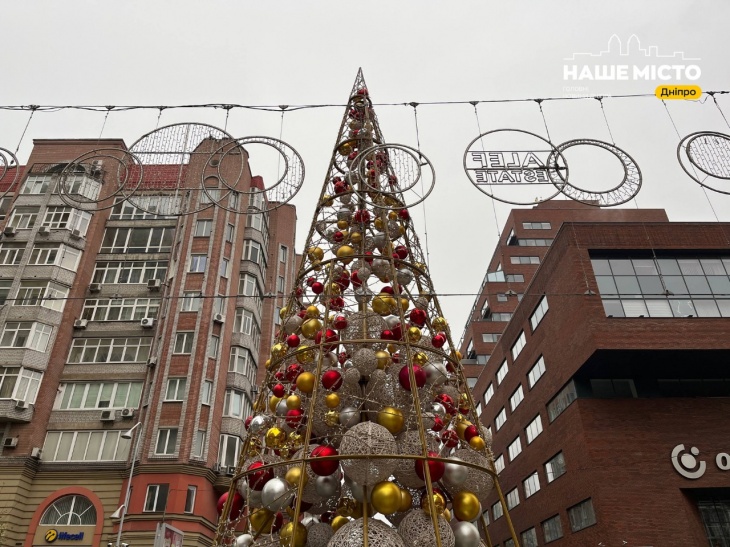 Новорічна ялинка на Кельнському бульварі