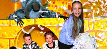 День народження в Сирному лабіринті