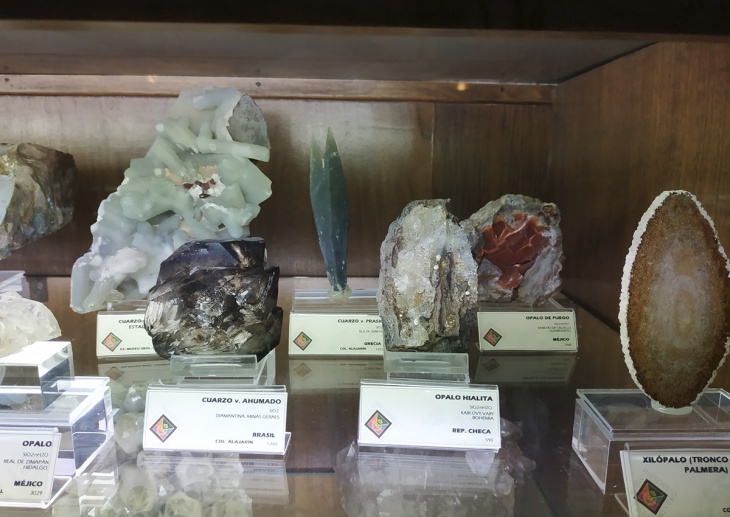 Геотур 2.0. Мінералогічний музей, Центр ювелірного каміння Геотур 2.0. Мінералогічний музей, Центр ювелірного каміння