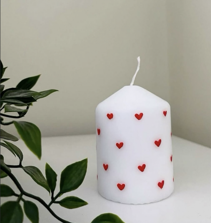 Расписываем свечи акриловыми красками