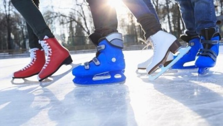 Безкоштовна міська ковзанка на "Спортивній"