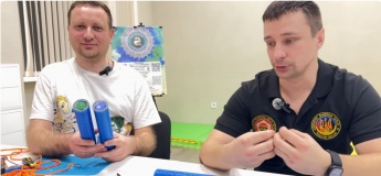 Побутова майстерність + Карате: Тандем сили та вміння. Робимо нунчаки власноруч.