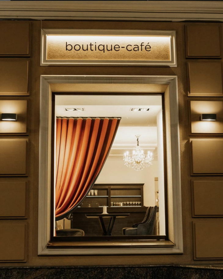 Atelier. Boutique Cafe