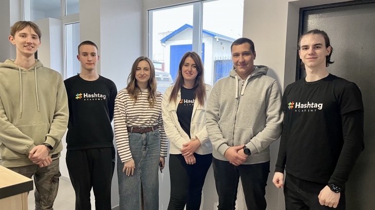 Hashtag ІТ Academy. Курси програмування, веб-дизайну та інтернет маркетингу для дітей та молоді
