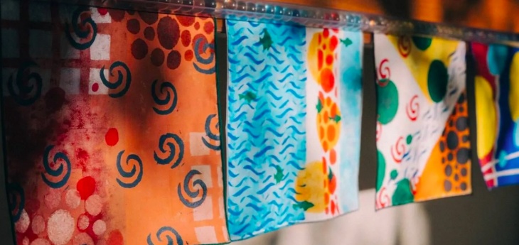 Arty Afternoon | Weaving Colours