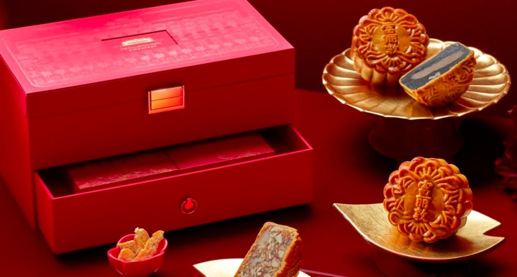 The Fullerton Cake Boutique Mid-Autumn Mooncakes The Fullerton Cake Boutique Mid-Autumn Mooncakes