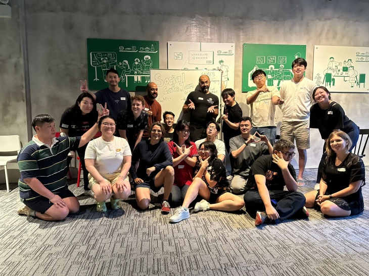 Larks Improv Theatre SG Larks Improv Theatre SG