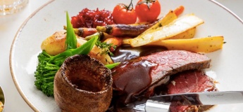 QE2 Sunday Roast