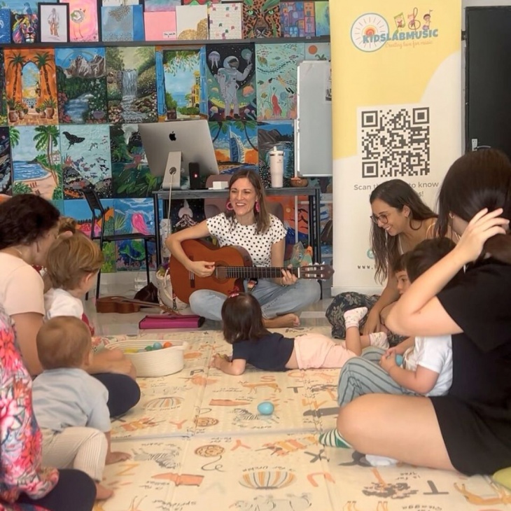 Mommy & Me Music Classes at the Hood
