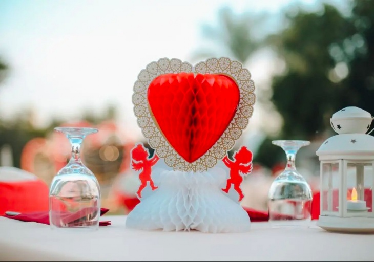 Valentine’s Experience Under the Stars Valentine’s Experience Under the Stars